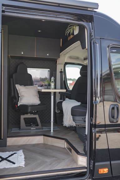 Steirervan workshop and conversion showcase image 8